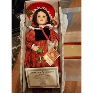 Dynasty Doll Collection Gloria Christmas 1994 Musical Porcelain Doll Limited Ed